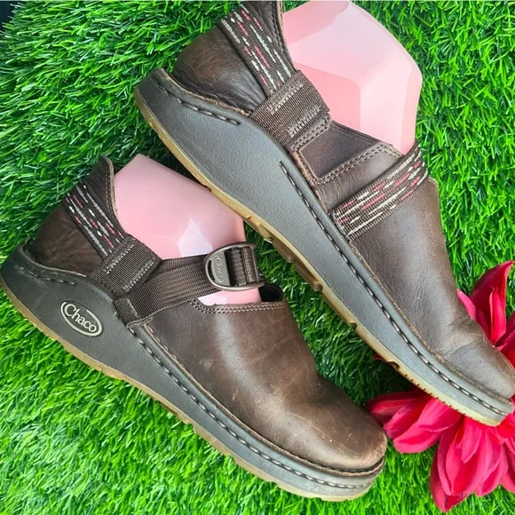 CHACO CHACOS CHACO'S BROWN LEATHER CLOGS ADJUSTABLE STRAP 8.5 MARY JANES - Picture 3 of 14